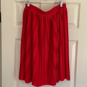 Red Pleated H&M skirt